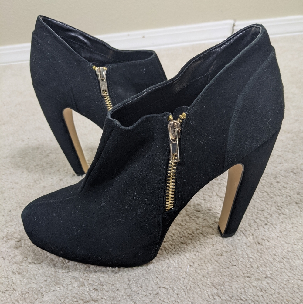 Dolce Vita Suede Zipper Booties Sz 8.5
